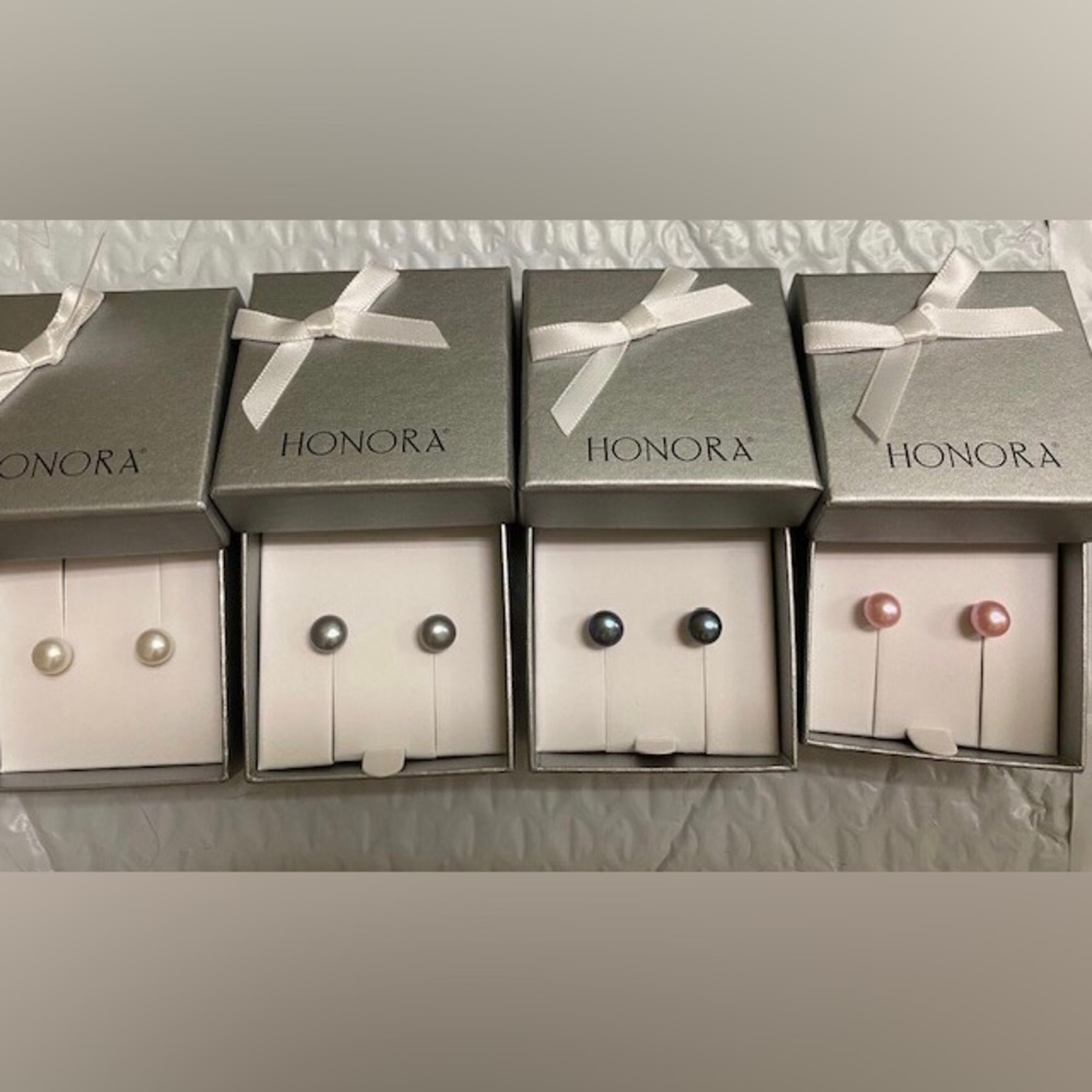 Honora pearl stud earrings, New